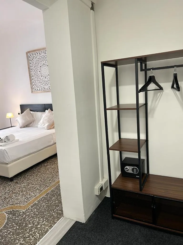 ג'נובה Brignole Rooms
