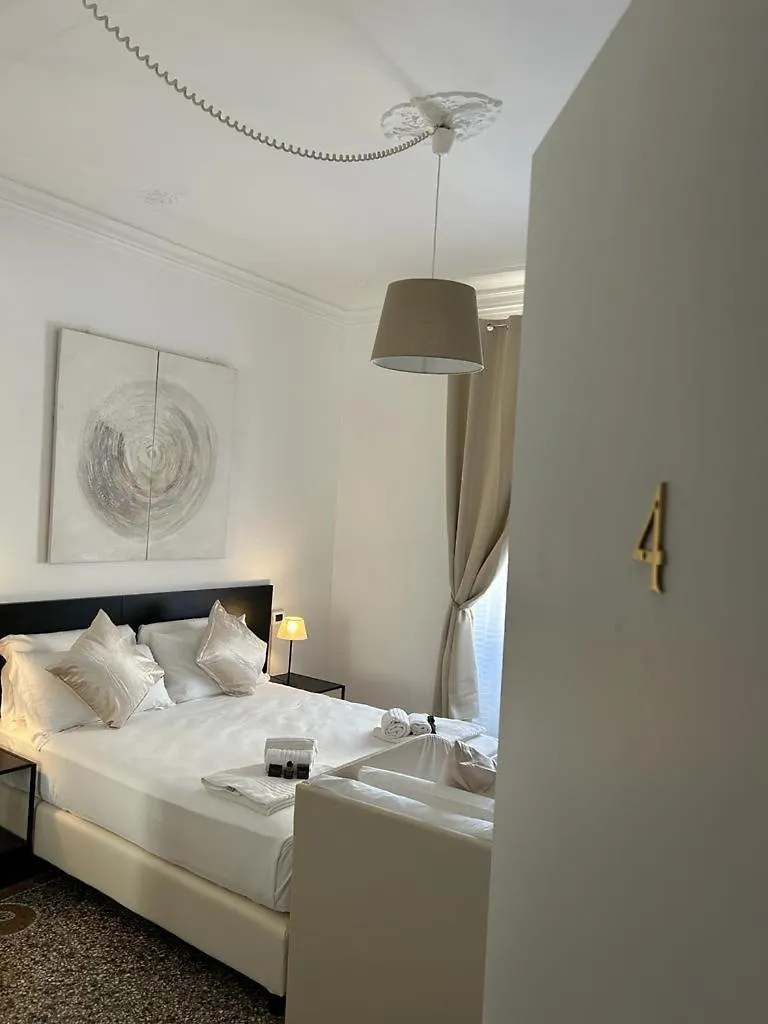 Brignole Rooms Genoa 0*,